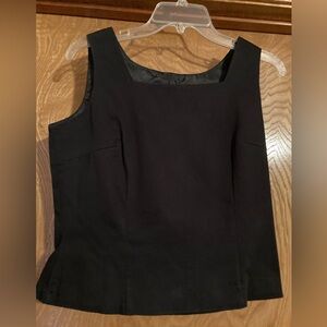 Apostrophe stretch lined top